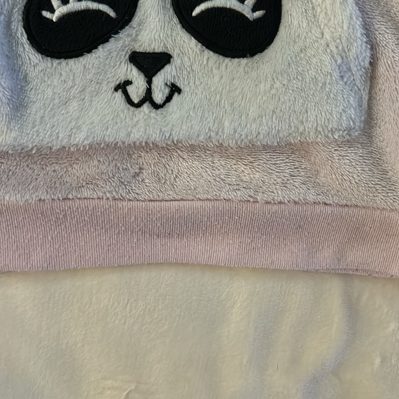The Children’s Place panda jammies - Picture 8 of 11